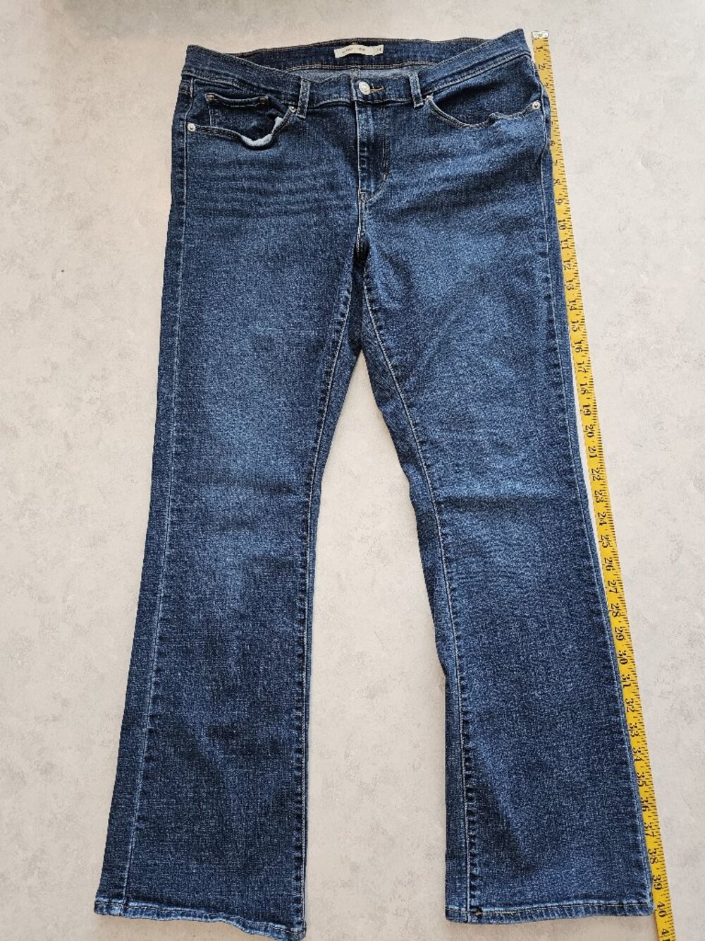 LEVI'S Classic Boot Cut Jeans Women's 14, Dark Wash